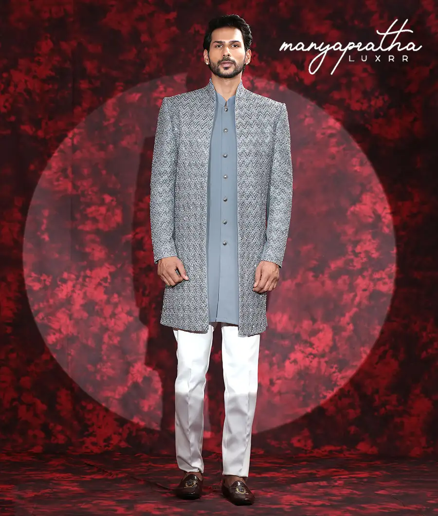 Suzz Grey Indo-Western Outfit3