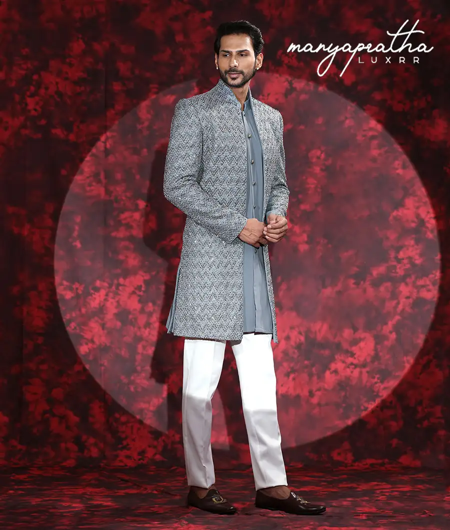 Suzz Grey Indo-Western Outfit5