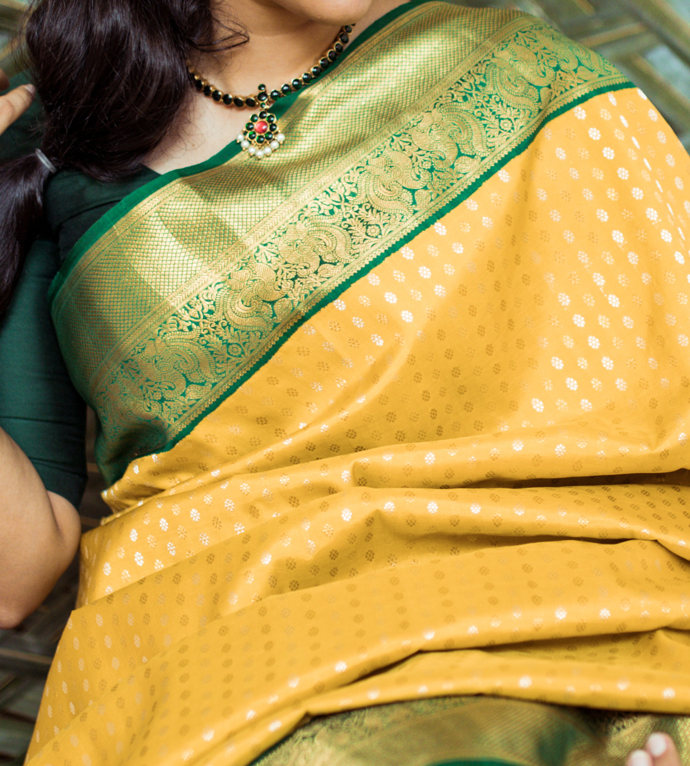 Pure Silk Kota Doria Sarees Citron Green and Yellow Colour with running  blouse-Indiehaat – Indiehaat.com