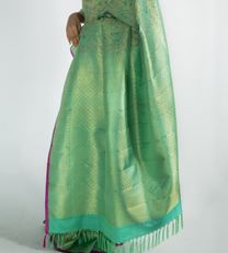 Pistachio Green Kanchipuram Silk Saree3