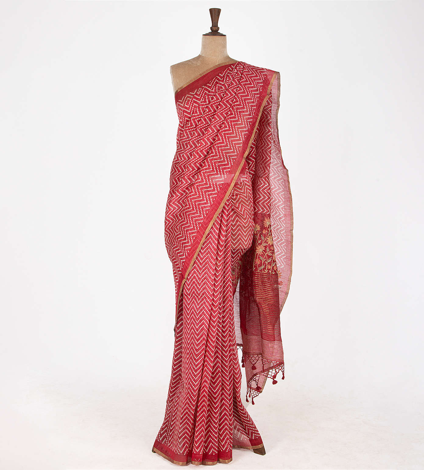 Red Linen Printed Saree1
