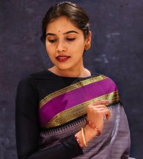 Grey Kanchipuram Silk Saree4