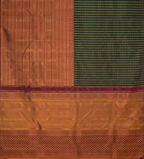 Green And Maroon Kanchipuram Silk Saree3