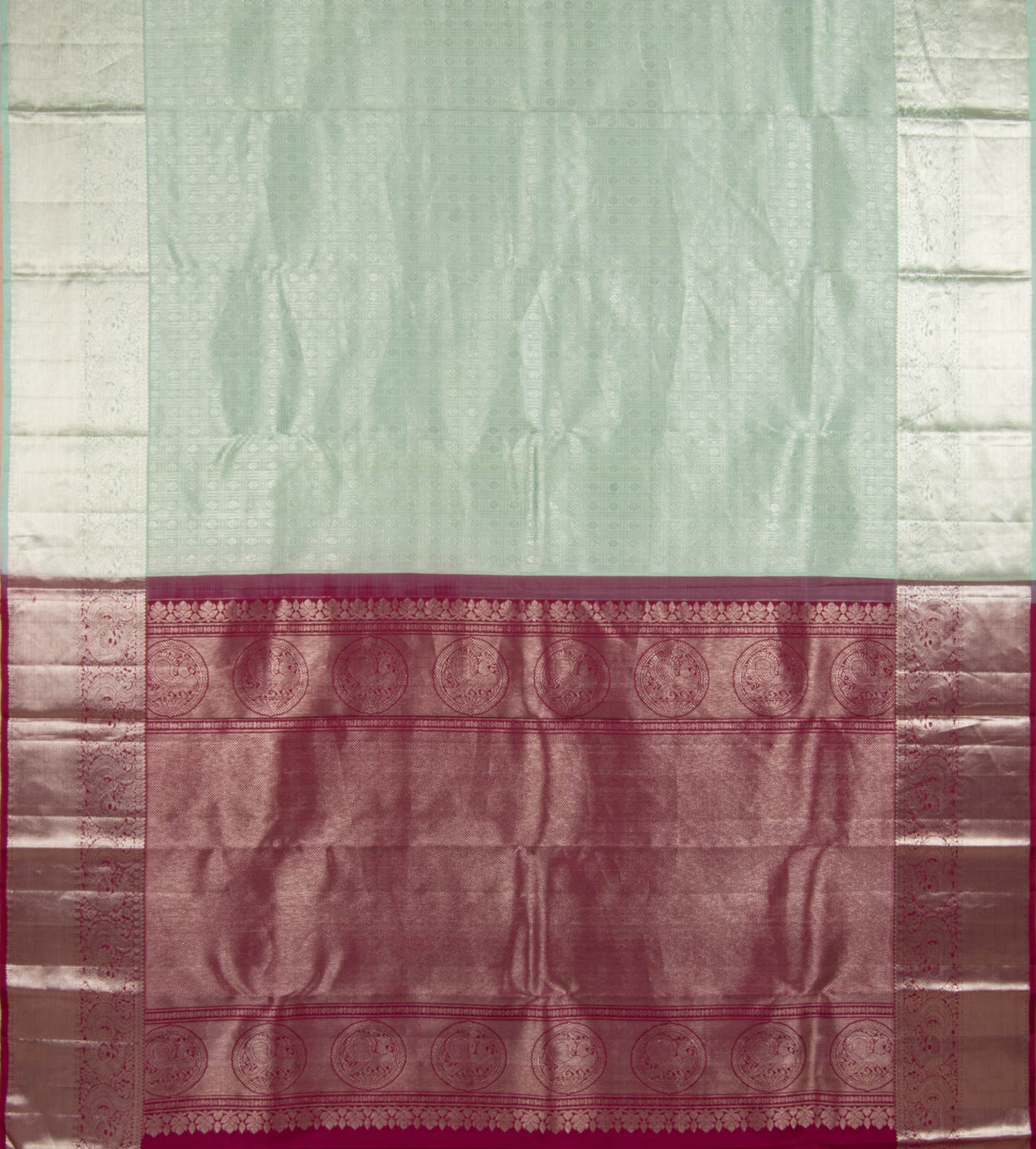 Pistachio Green Kanchipuram Silk Saree3