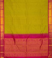 Green and Yellow Kanchipuram Silk Saree3