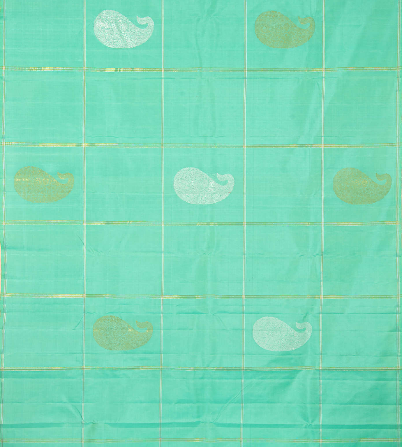 Green Kanchipuram Silk Saree2