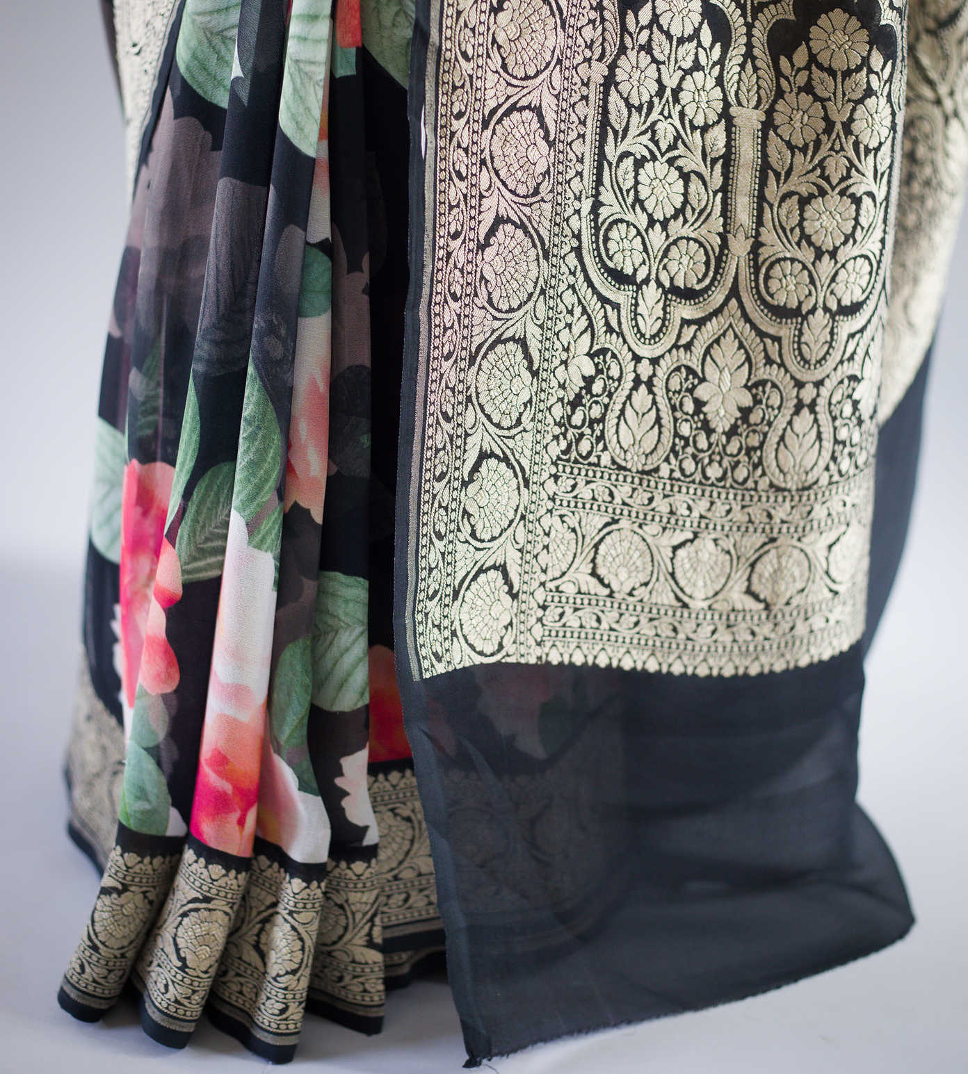 Black Banaras Georgette4