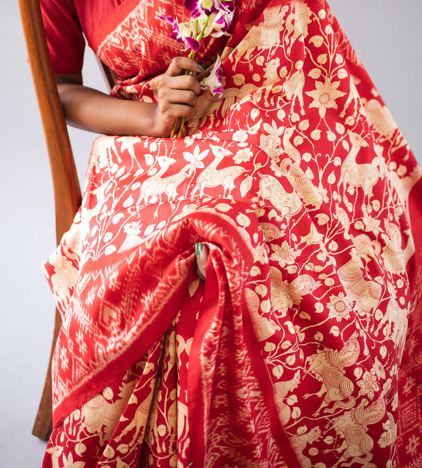 Vermillion Red Ikkat Silk Saree4
