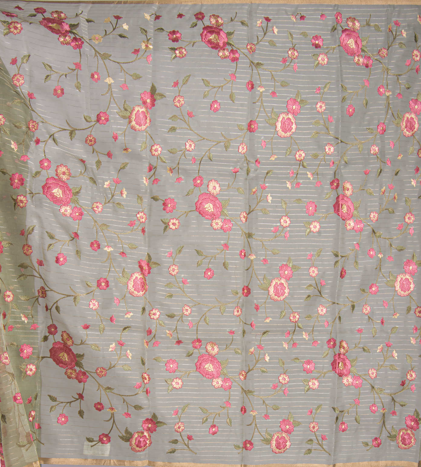 Pastel Green Organza Embroidery Salwar4