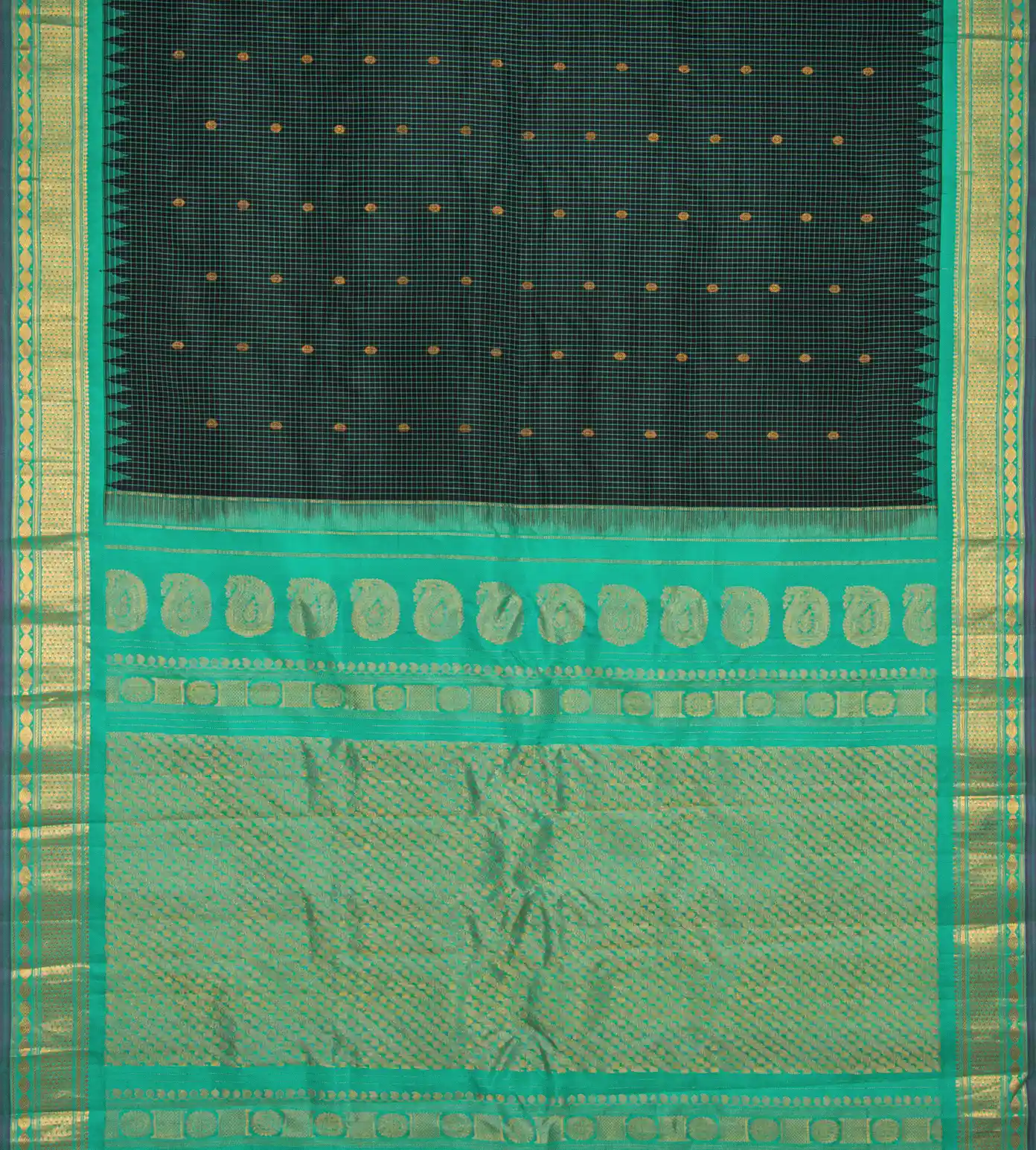 Black Gadwal Silk Saree3
