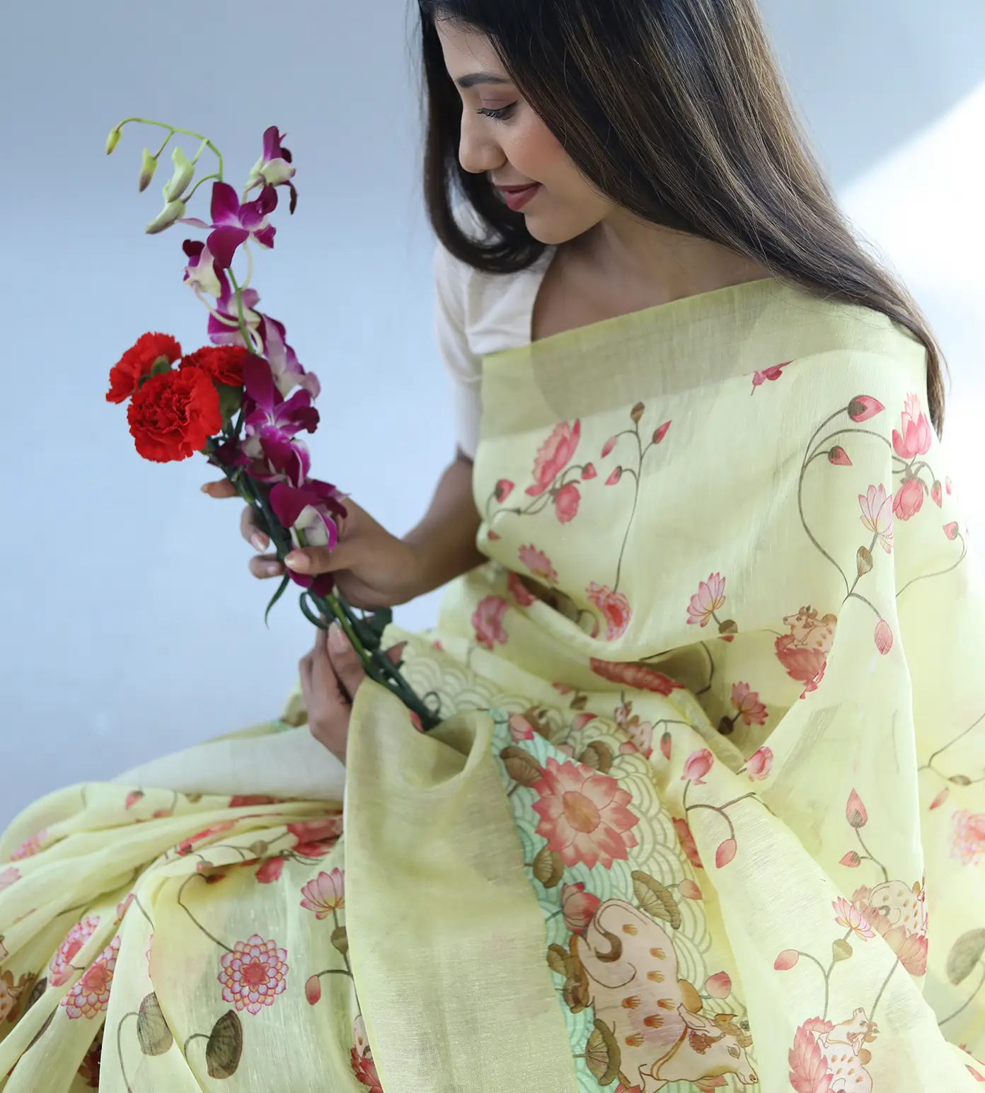 Lime Yellow Linen Printed Saree4