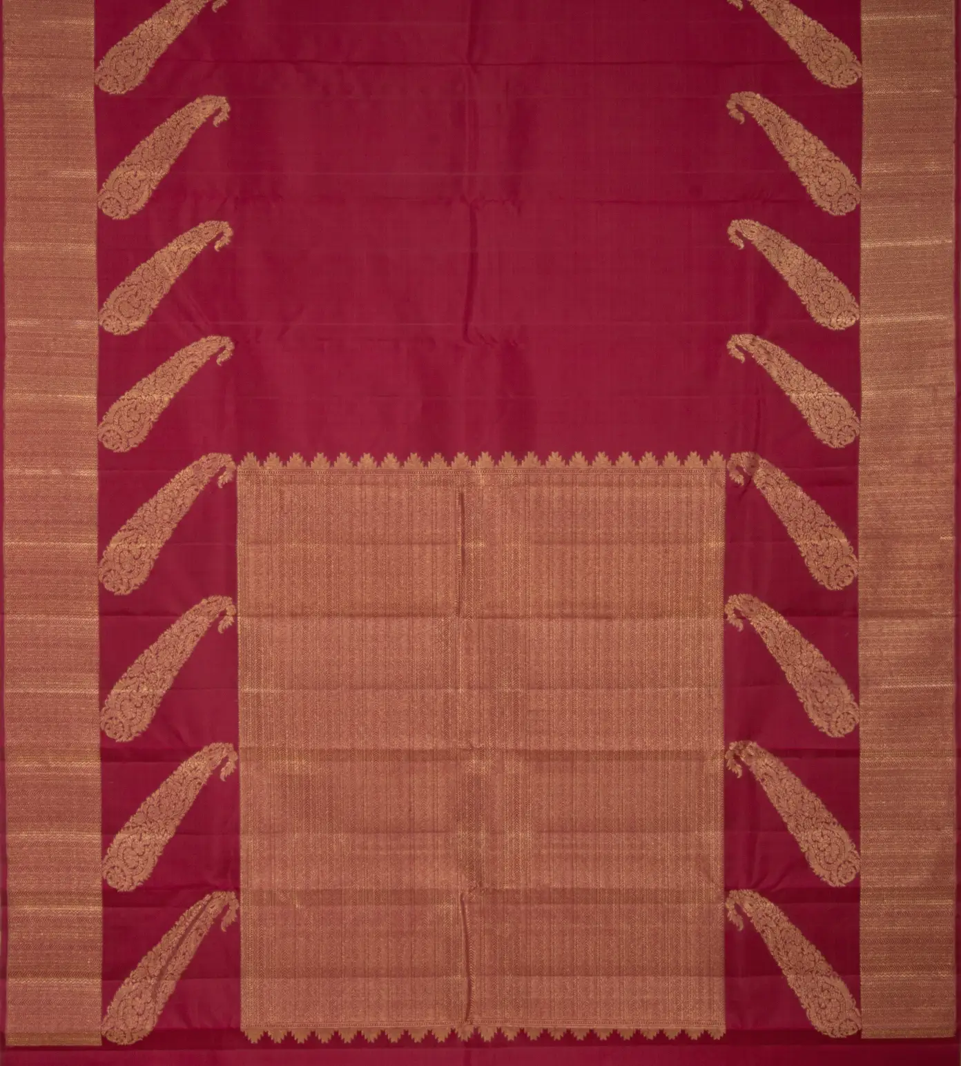 Maroon Kanchipuram Silk Saree3
