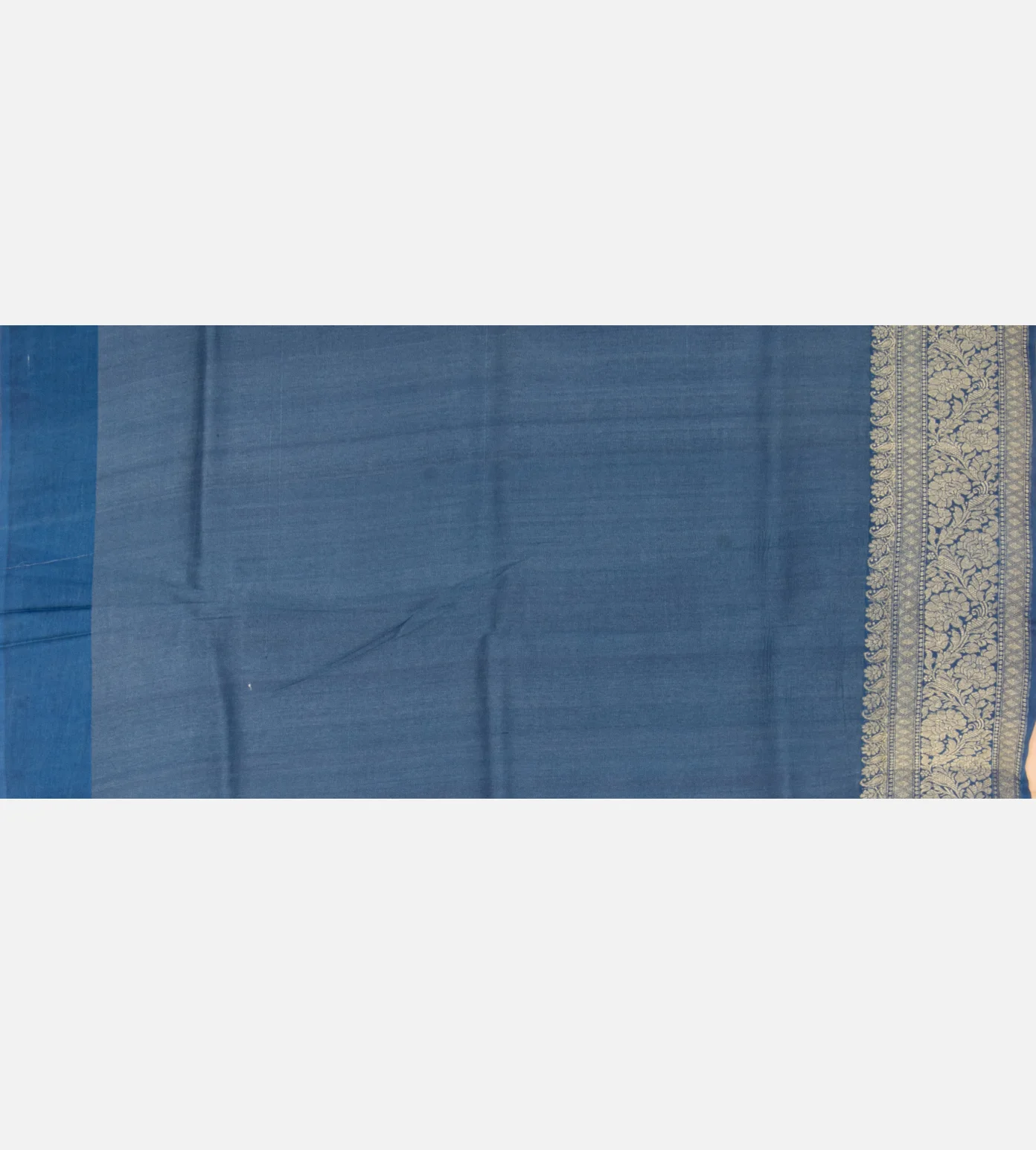 Prussian Blue Kattan Silk Saree4