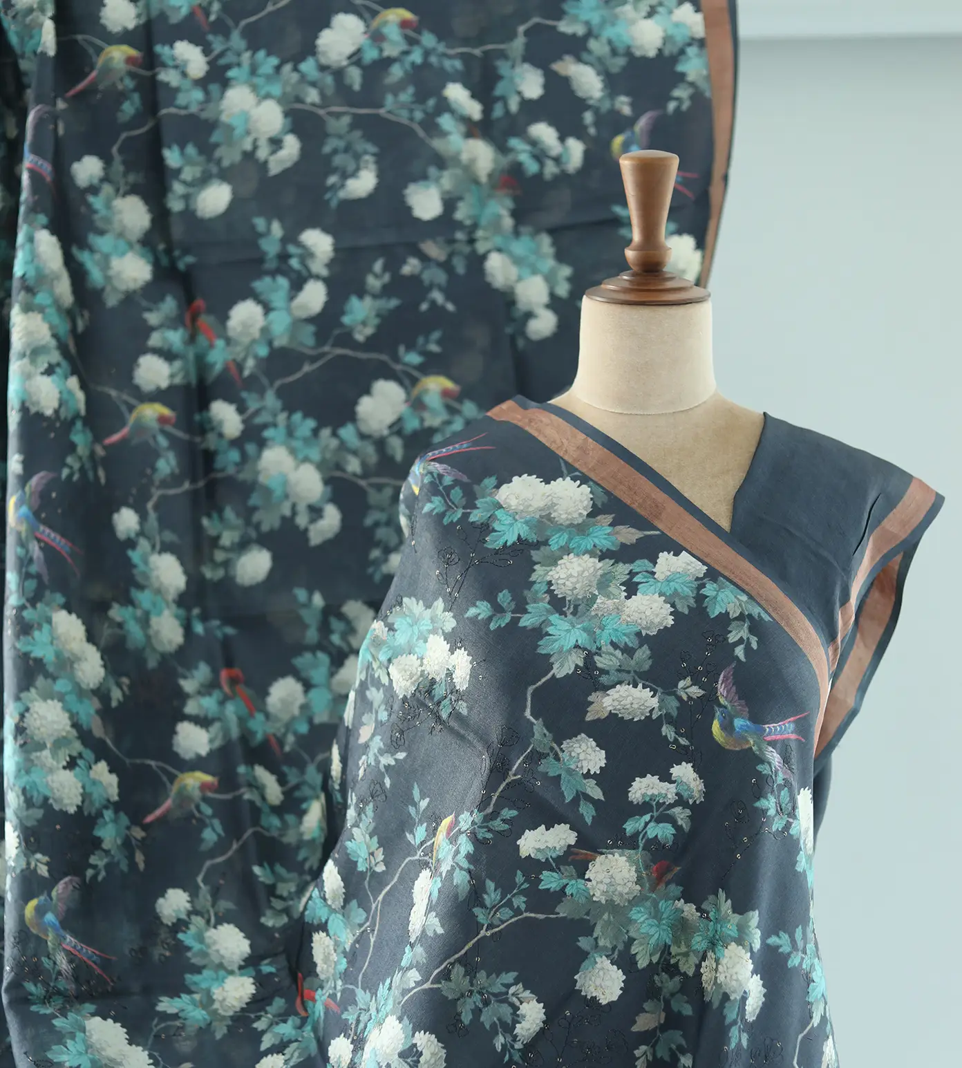 Deep Blue Tussar Print With Embroidery Saree1