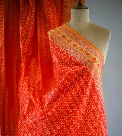 Chilli Red Banarasi Silk Saree2