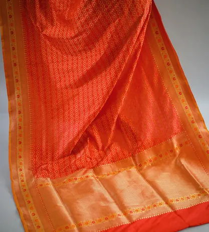 Chilli Red Banarasi Silk Saree3