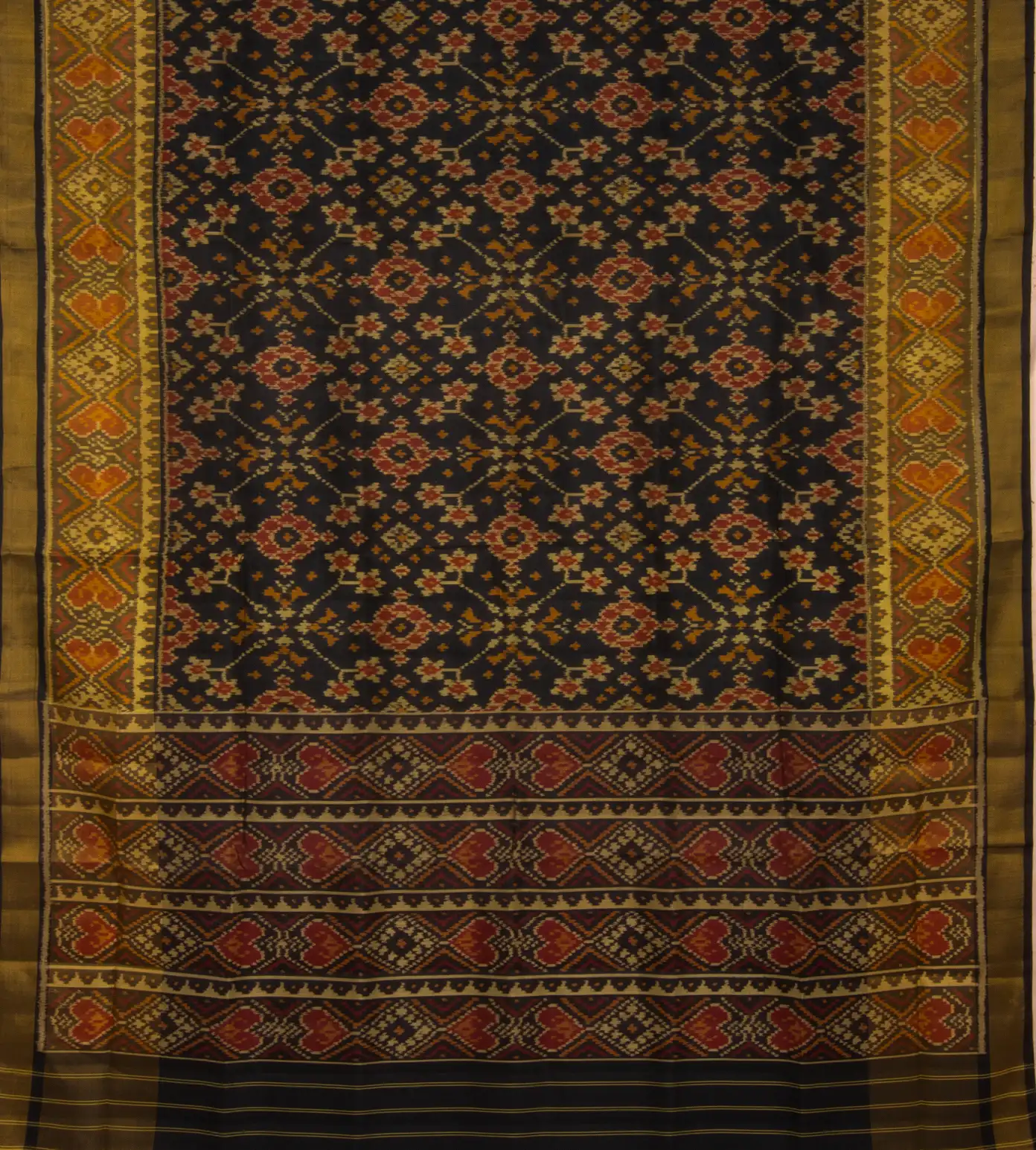 Black Patola Silk Saree3