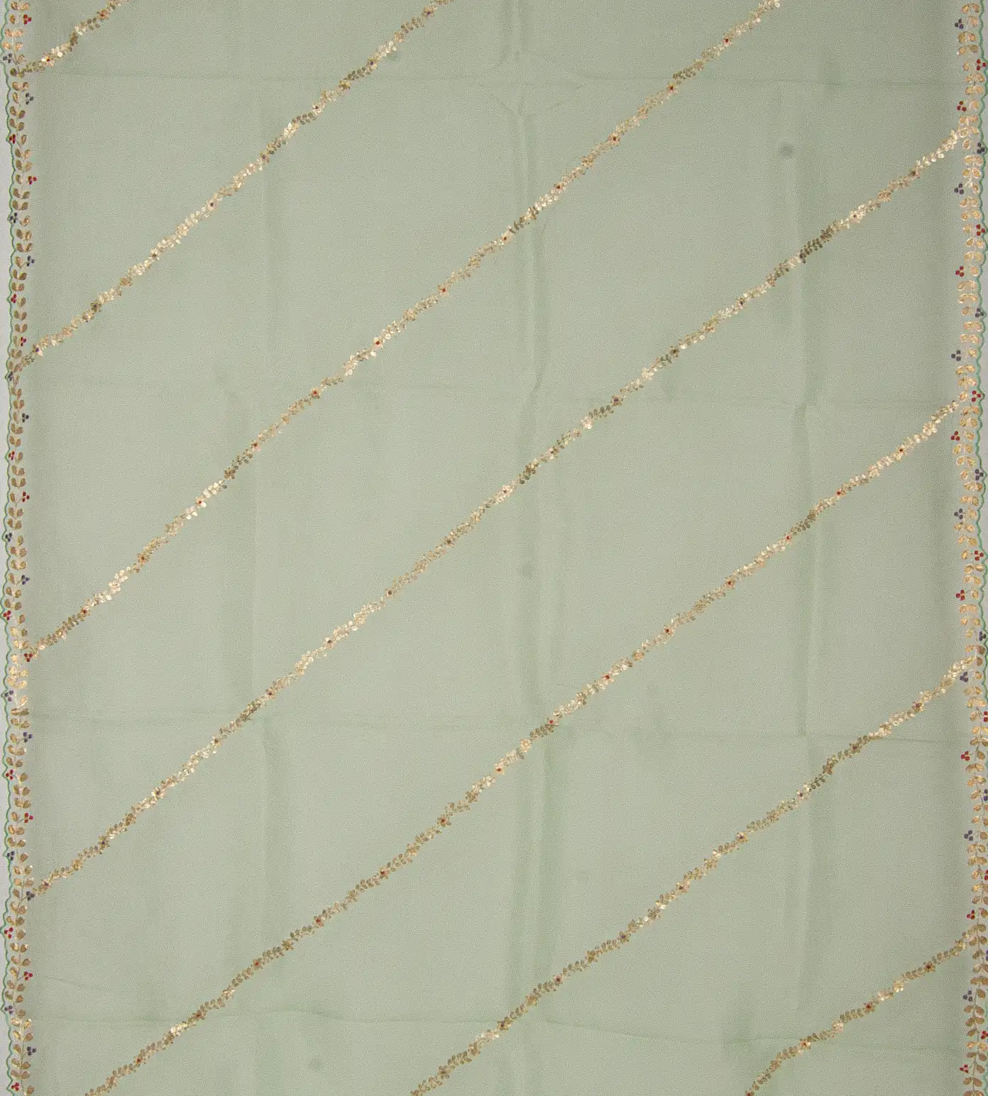 Pistachio Green Organza Embroidery Saree3