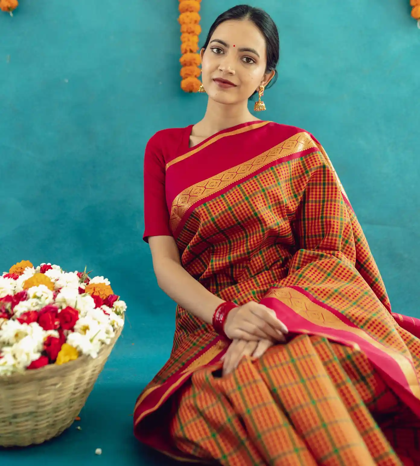 multicolor-kanchipuram-silk-saree-b1250201-d