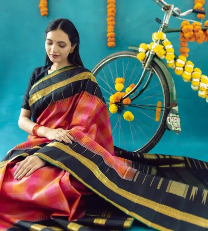 Multicolour Kanchipuram Silk Saree4