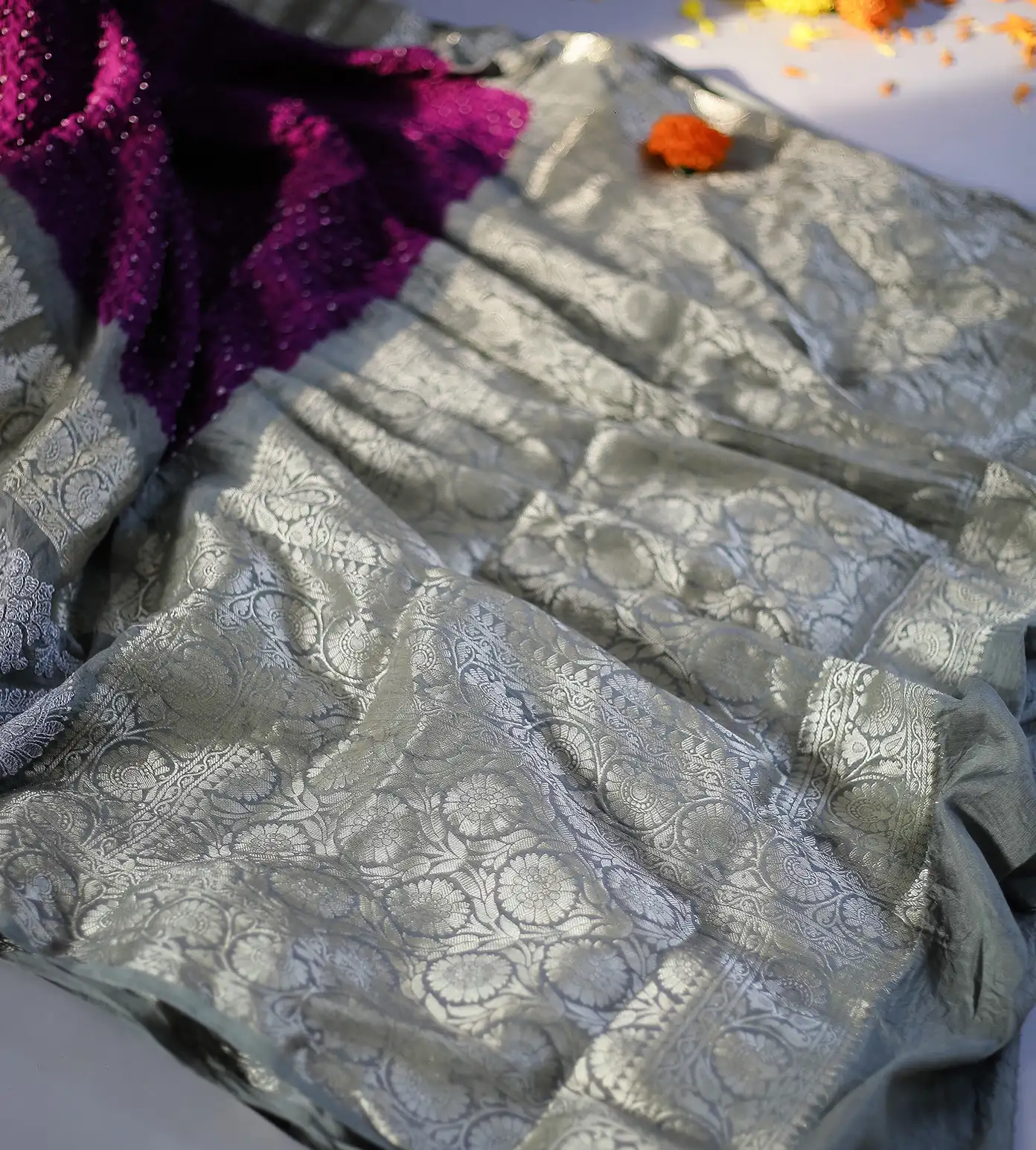 purple-bandhani-chaniya-silk-saree-rv30949-b