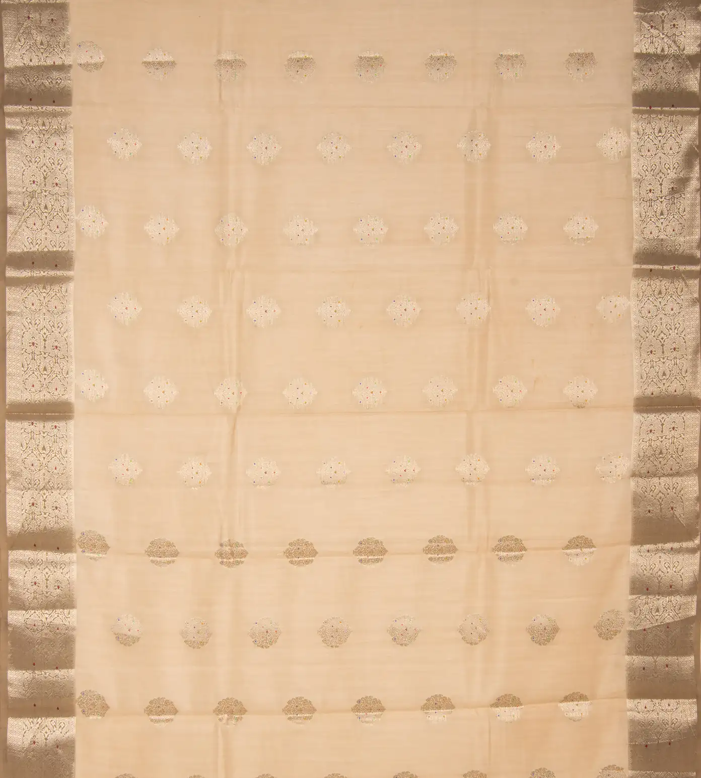 Light Beige Chaniya Silk Saree2