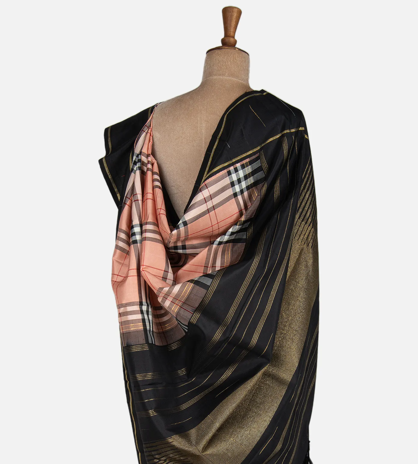 Light Peach Kanchipuram Silk Saree3