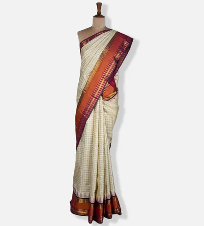 Off White Kanchipuram Silk Saree2