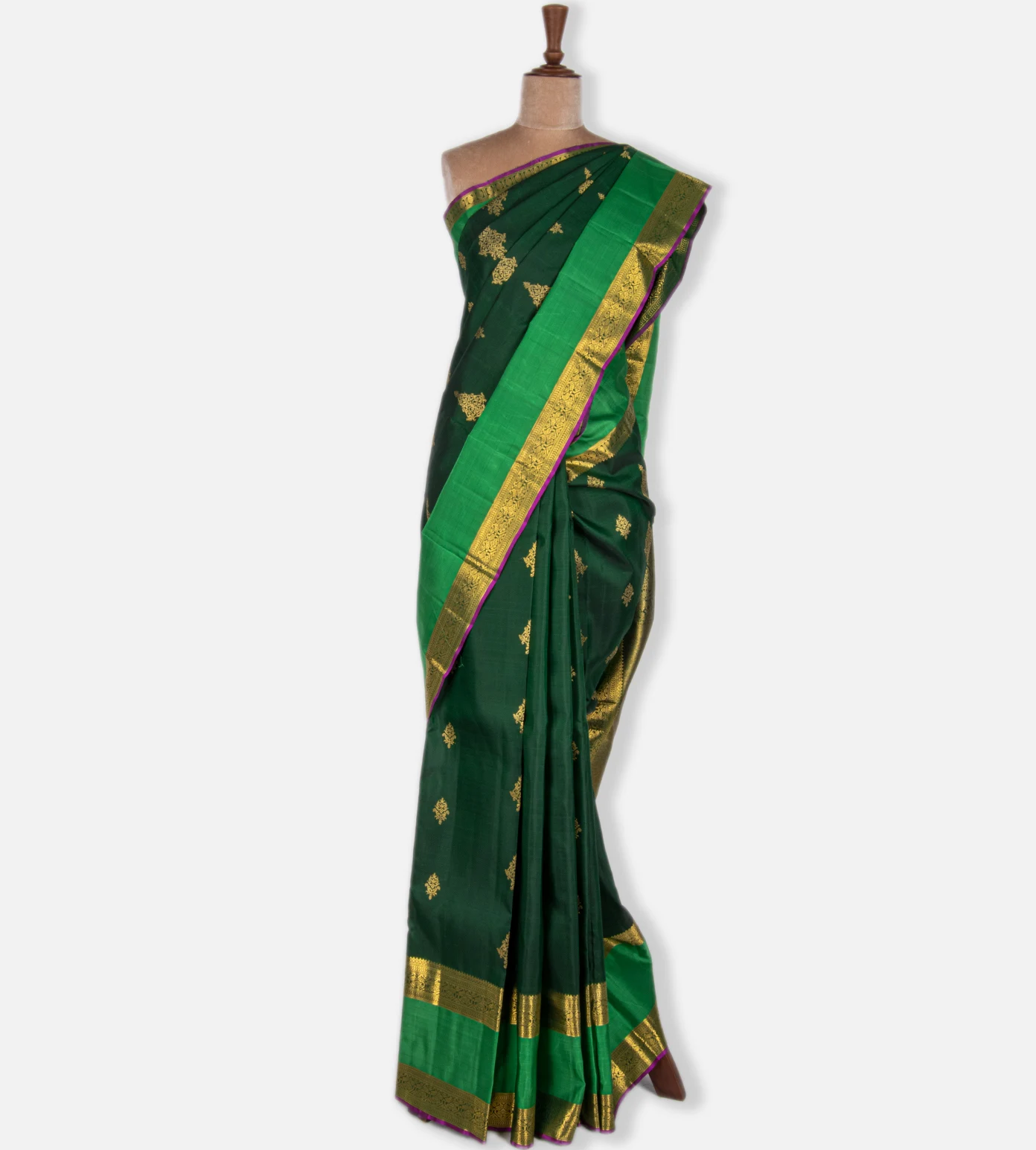 Green Kanchipuram Silk Saree2