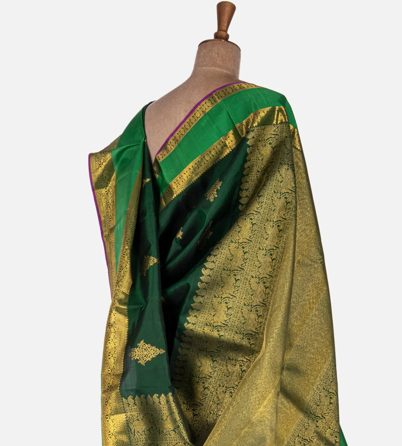 Green Kanchipuram Silk Saree3