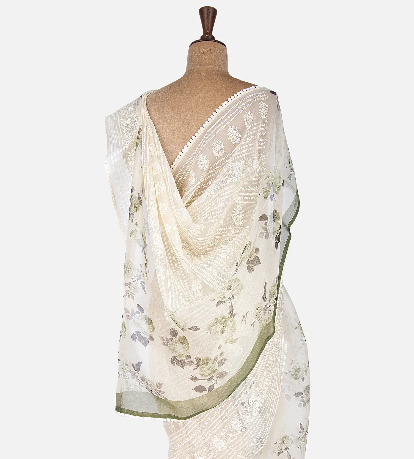 Off White Organza Embroidery Saree3