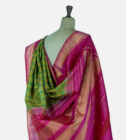 Green Kanchipuram silk Saree3