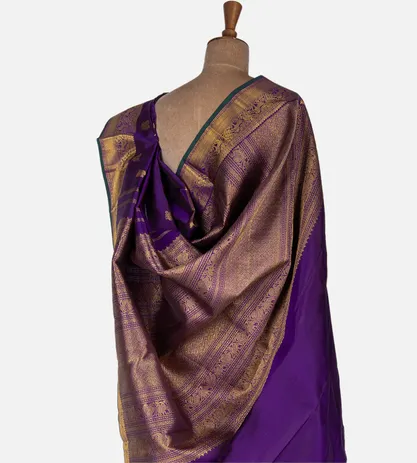 Violet Kanchipuram Silk Saree3