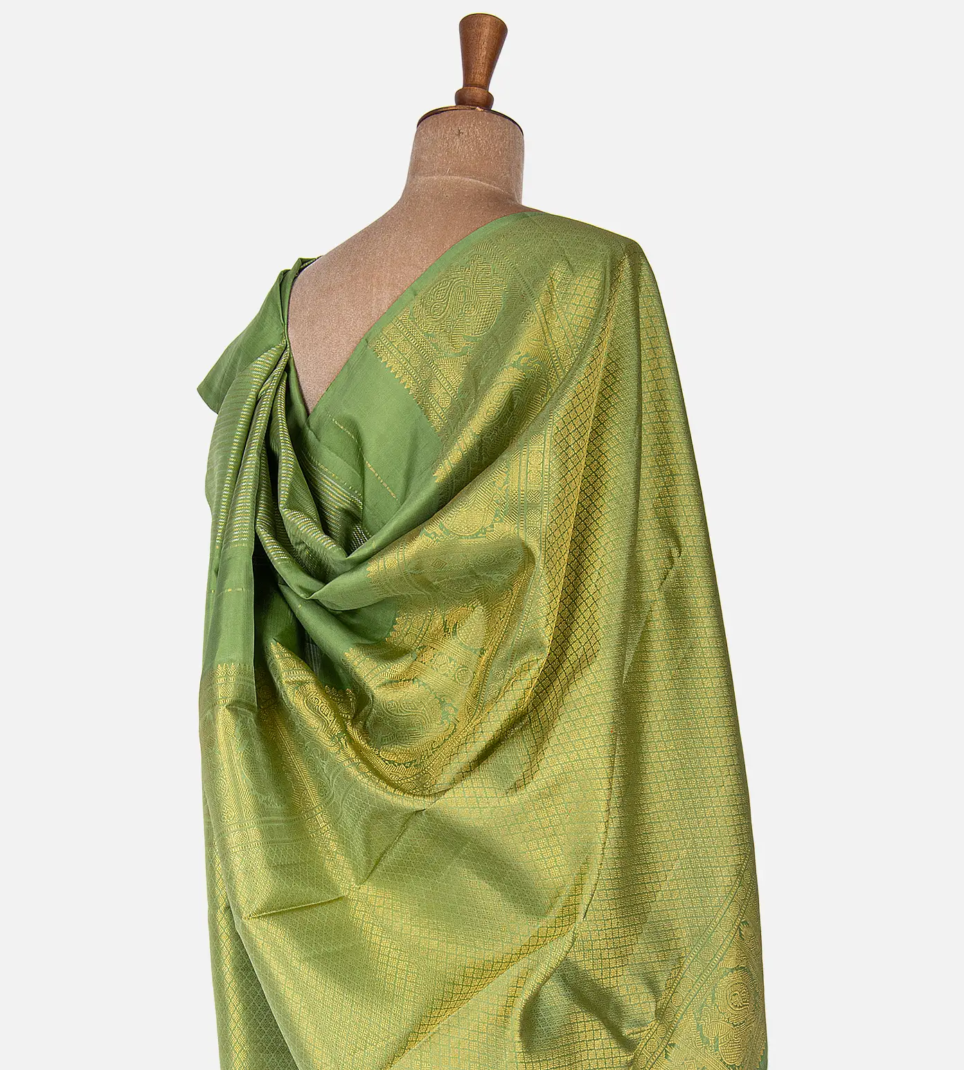 Green Kanchipuram Silk Saree3