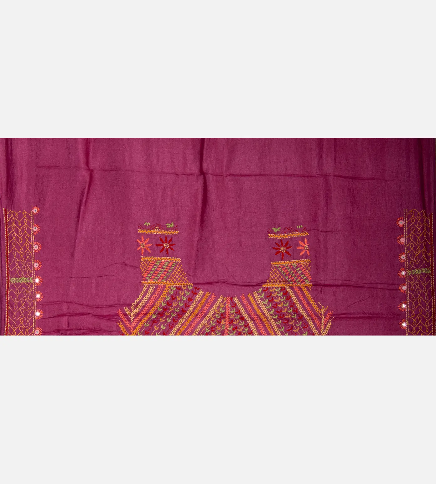 Pink Tussar Embroidery Saree4