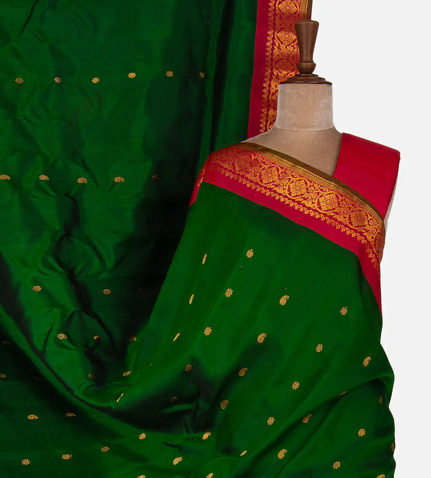 Green Gadwal Silk Saree1