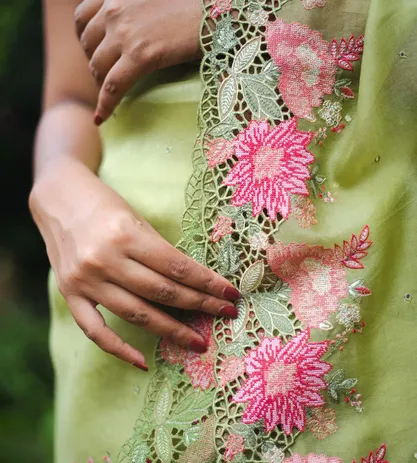 Light Green Organza Cut Work Saree3
