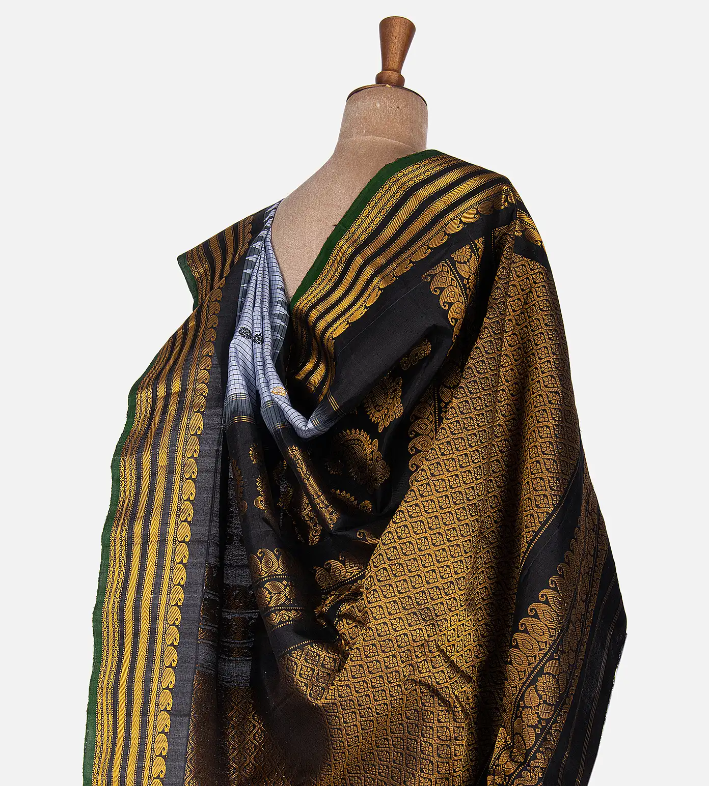 Light Blue Gadwal Silk Saree3