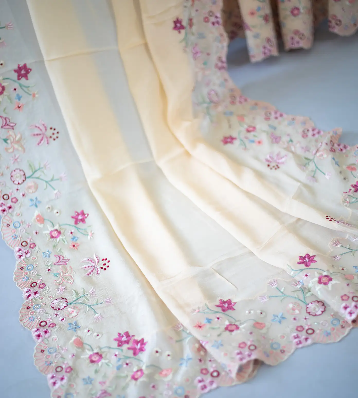 creme-crepe-salwar-rv31554-d