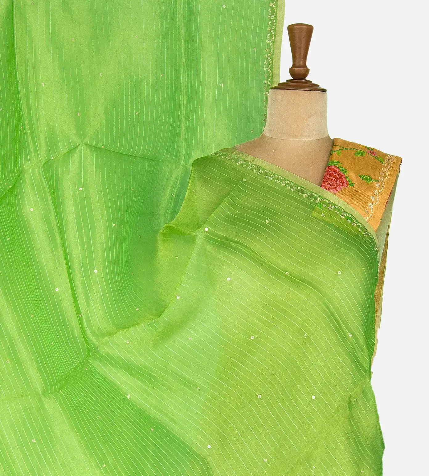 green-organza-embroidery-saree-b0636628-a
