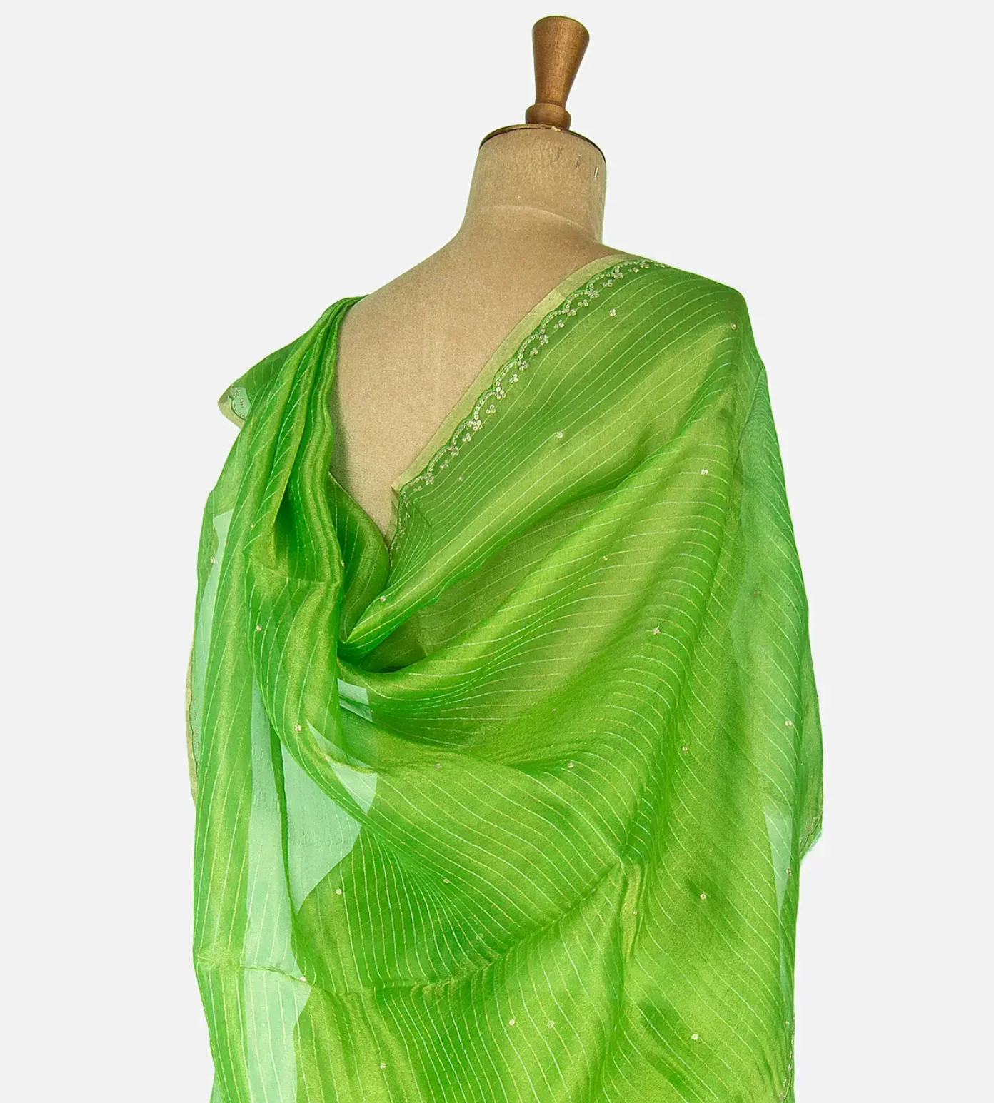 green-organza-embroidery-saree-b0636628-c