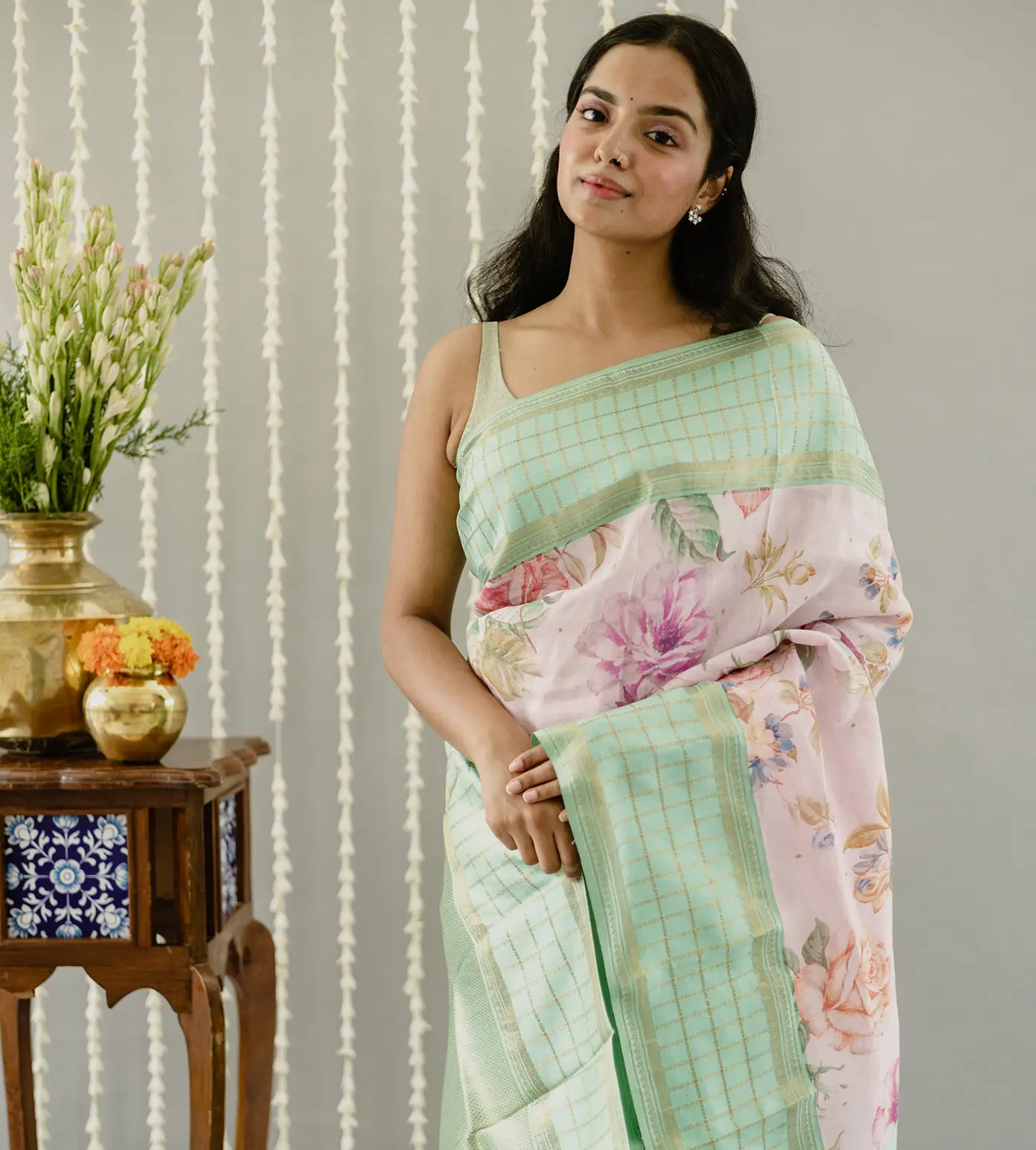 Off-White Printed Linen Kanchipuram Silk Saree1