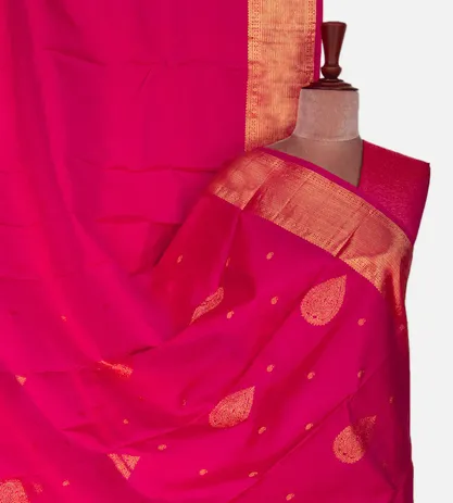 Pinkish Orange Kanchipuram Silk Saree1