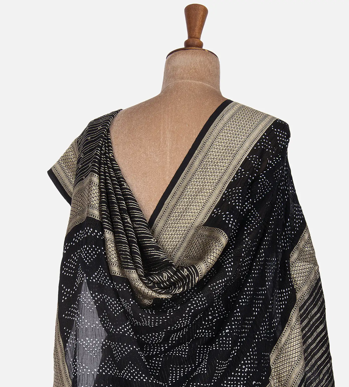 black-banaras-georgette-saree-b0738803-c