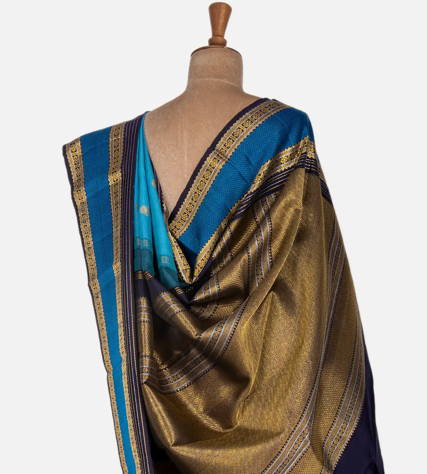Blue Kanchipuram Silk Saree3