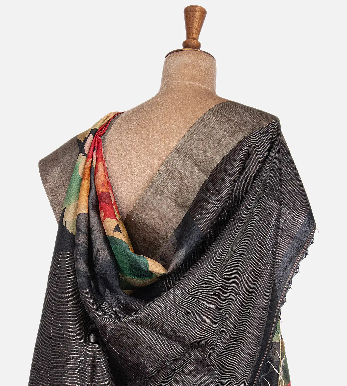 Multicolour Tussar Printed Saree3