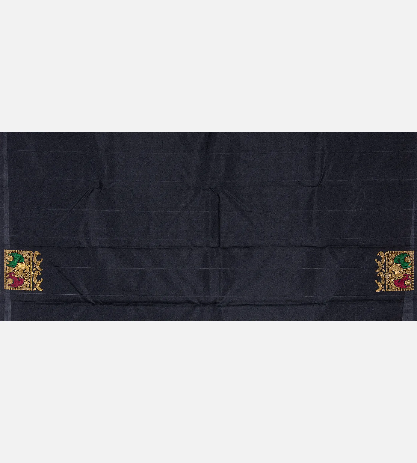 Black Kanchipuram Silk Saree4