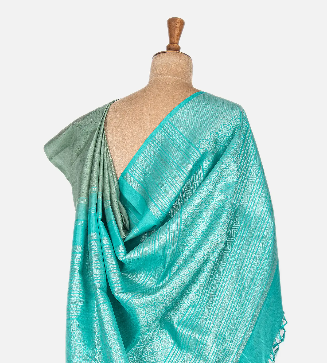 Pastel Green Kanchipuram Silk Saree3