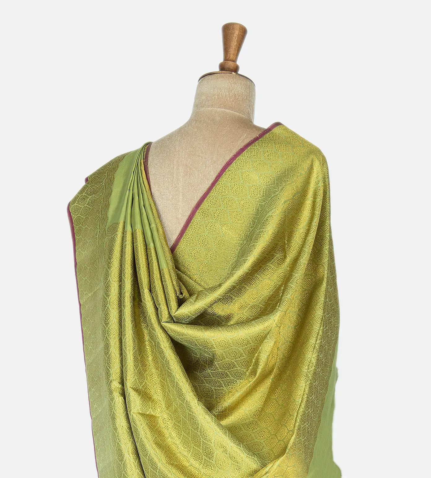 light-green-kanchipuram-silk-saree-b0841340-c