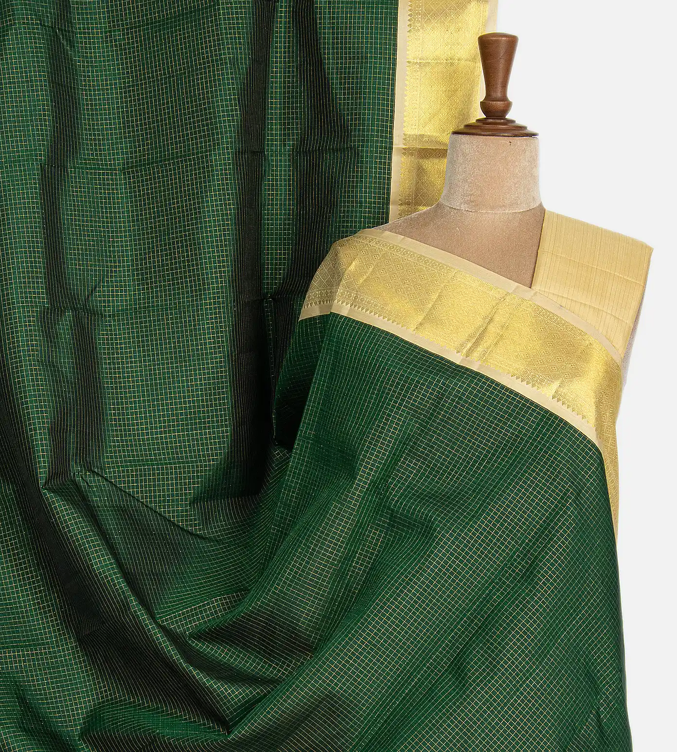 Bottle Green Kanchipuram Silk Saree1